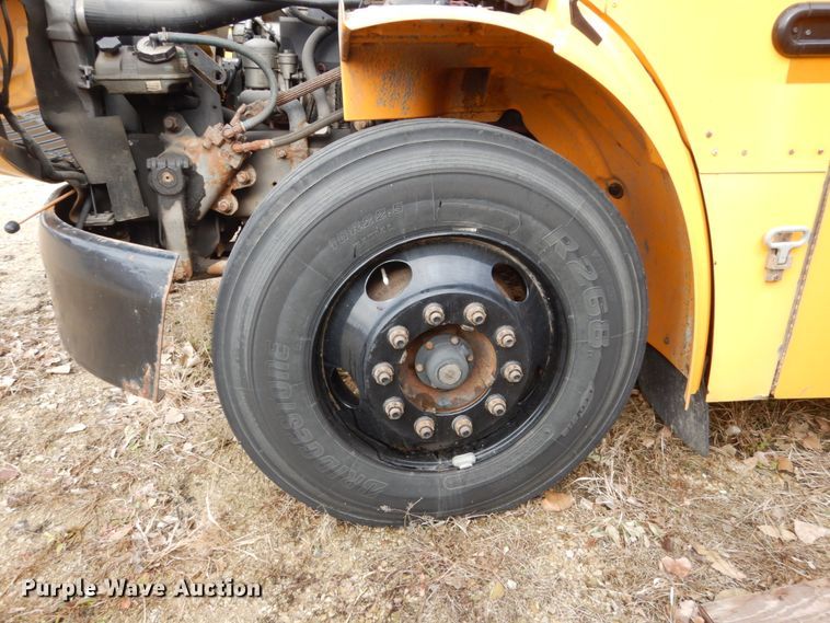 image for item EC9189 2007 Freightliner Thomas school bus