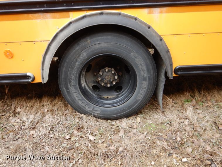 image for item EC9189 2007 Freightliner Thomas school bus