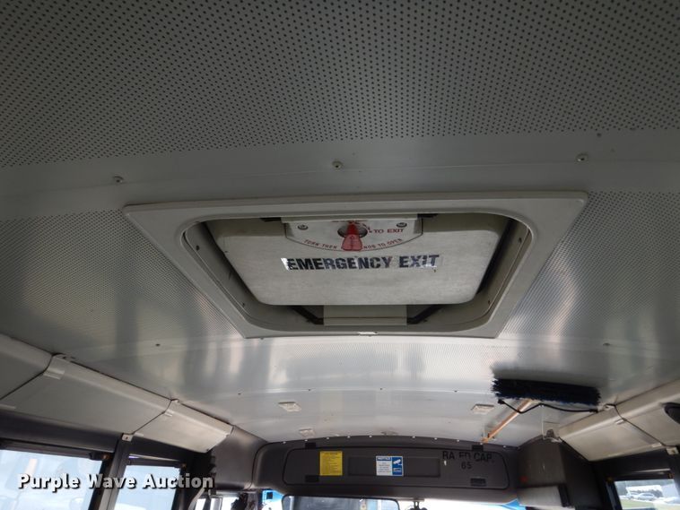 image for item EC9190 2007 Freightliner 310TS Thomas school bus