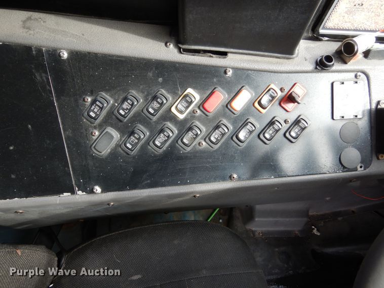 image for item EC9190 2007 Freightliner 310TS Thomas school bus