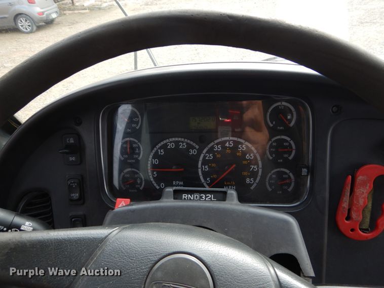 image for item EC9190 2007 Freightliner 310TS Thomas school bus