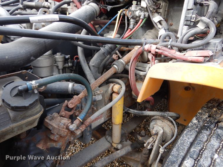 image for item EC9190 2007 Freightliner 310TS Thomas school bus