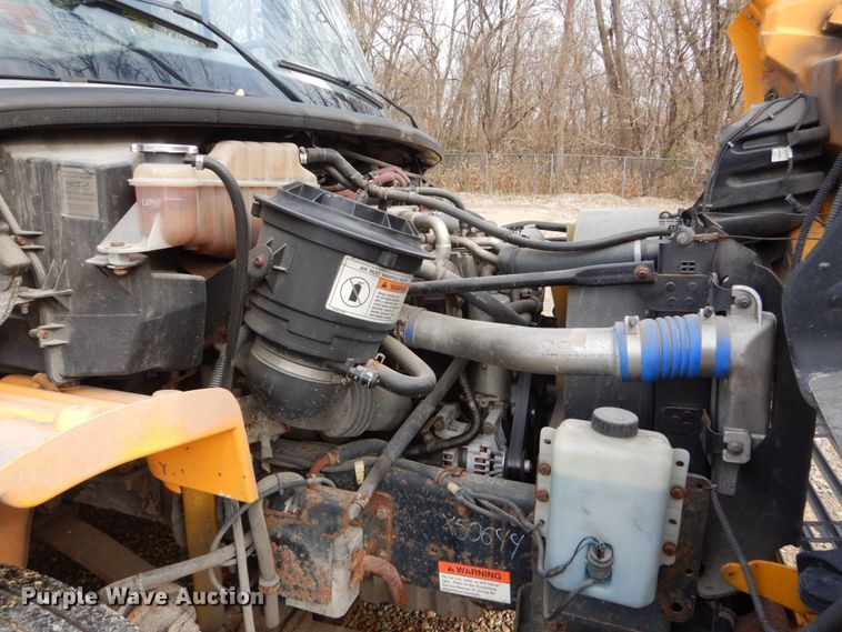 image for item EC9190 2007 Freightliner 310TS Thomas school bus