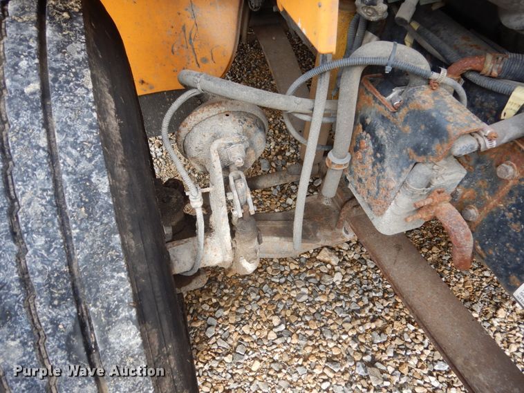 image for item EC9190 2007 Freightliner 310TS Thomas school bus