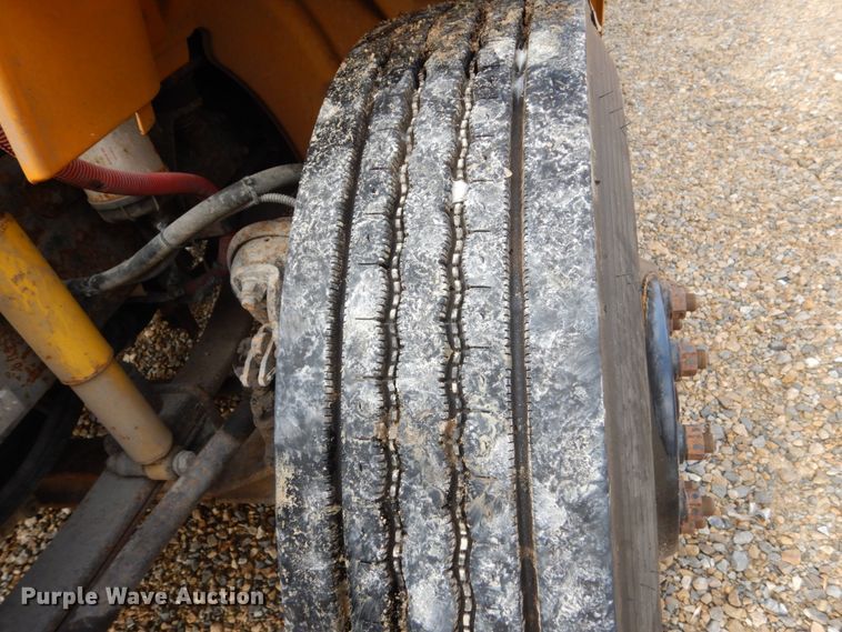 image for item EC9190 2007 Freightliner 310TS Thomas school bus