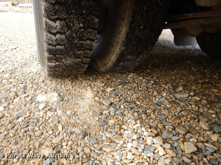 image for item EC9190 2007 Freightliner 310TS Thomas school bus