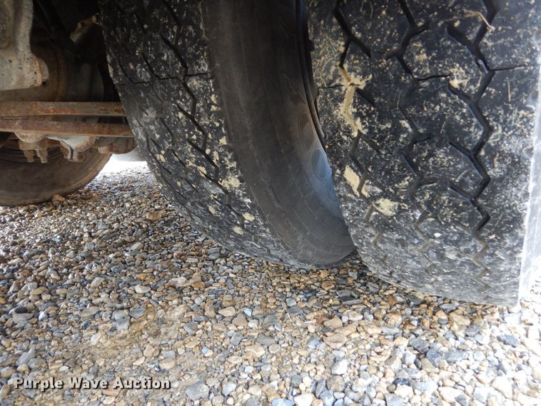 image for item EC9190 2007 Freightliner 310TS Thomas school bus