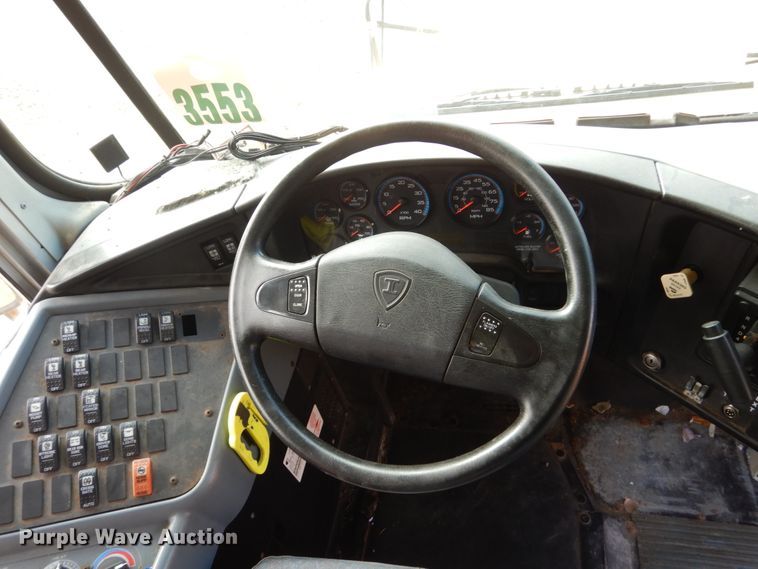 image for item EC9192 2012 International CE school bus