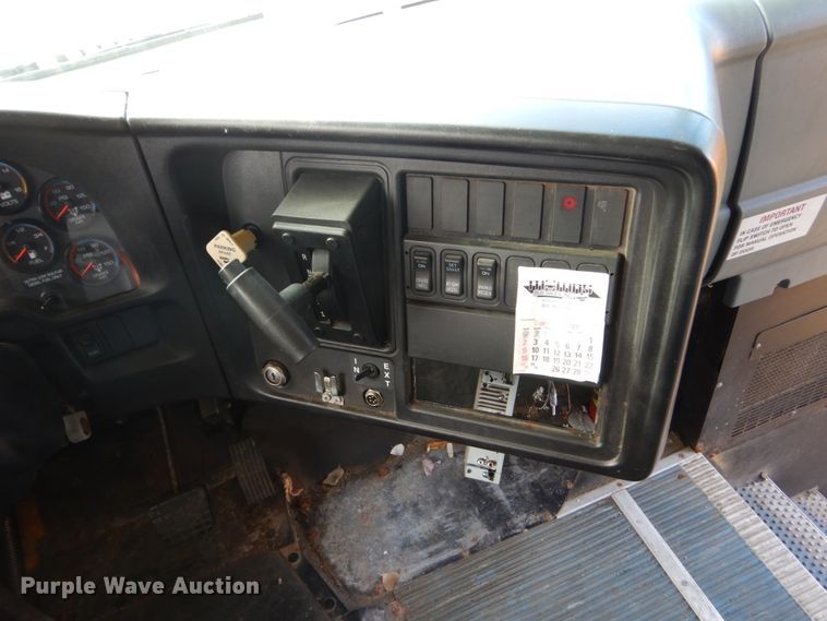 image for item EC9192 2012 International CE school bus