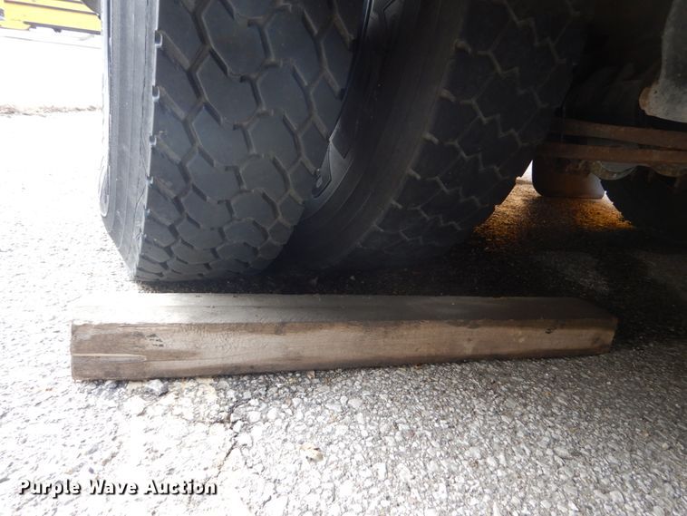 image for item EC9193 2008 Freightliner 310TS Thomas school bus