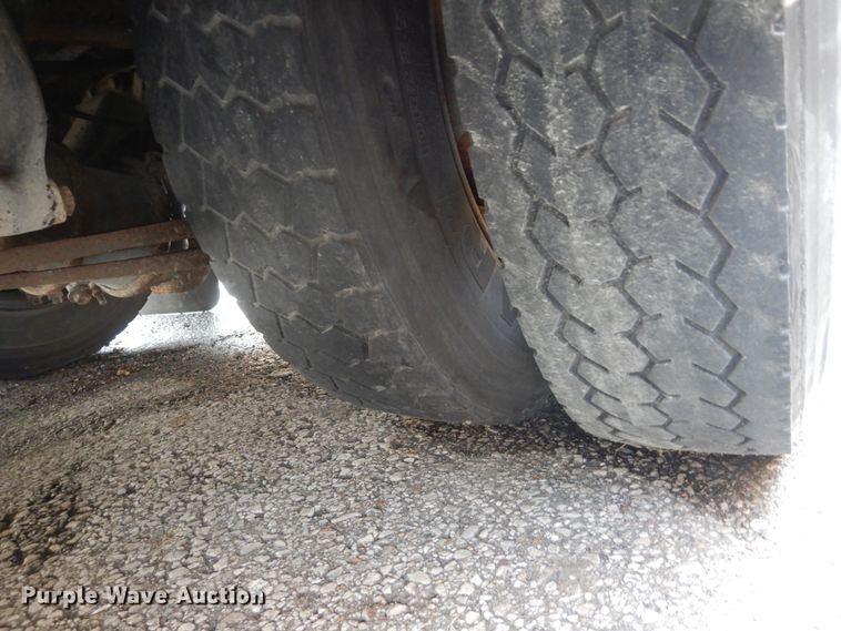 image for item EC9193 2008 Freightliner 310TS Thomas school bus