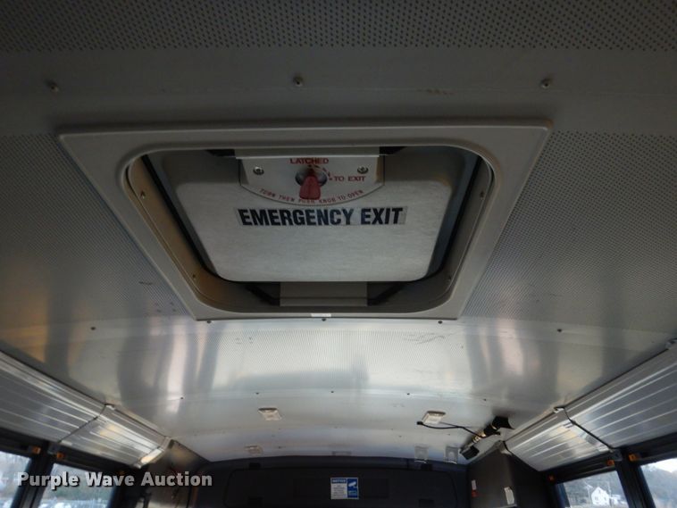 image for item EC9195 2009 Freightliner 310TS Thomas school bus