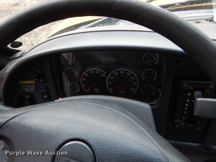 image for item EC9195 2009 Freightliner 310TS Thomas school bus