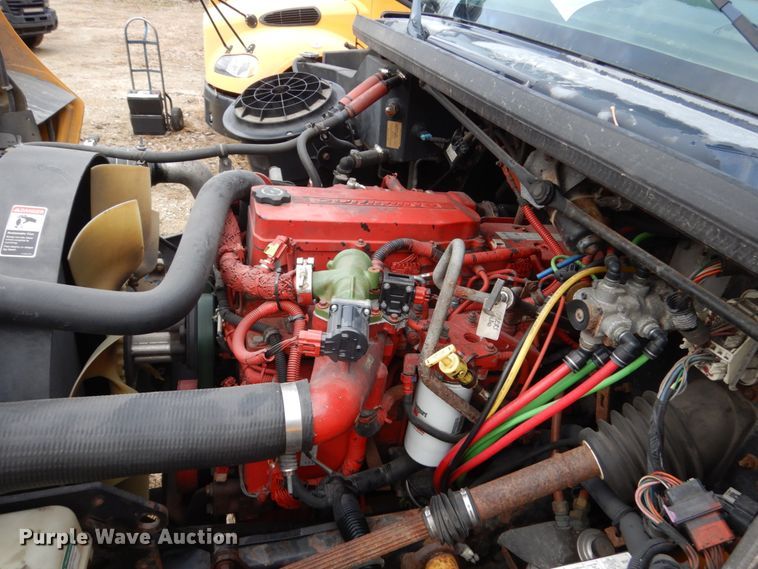 image for item EC9195 2009 Freightliner 310TS Thomas school bus