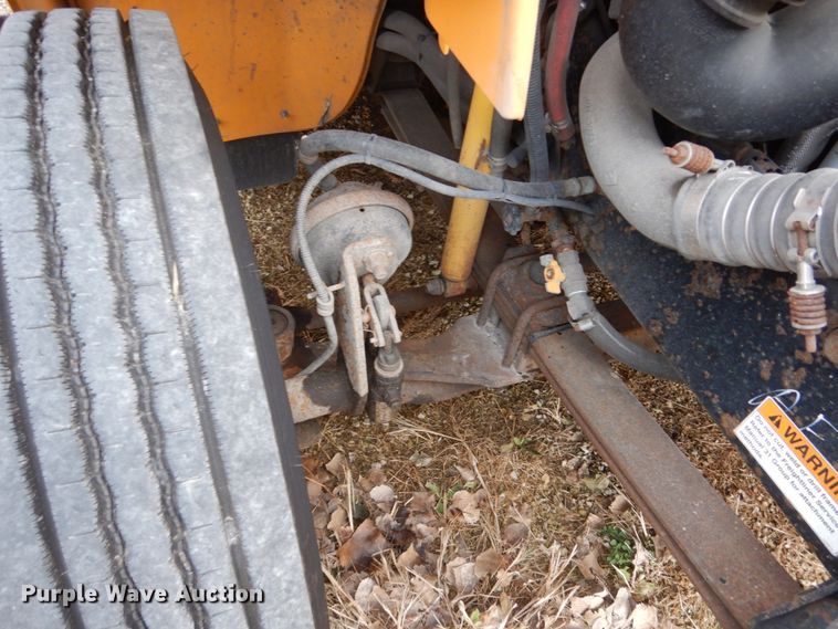 image for item EC9195 2009 Freightliner 310TS Thomas school bus