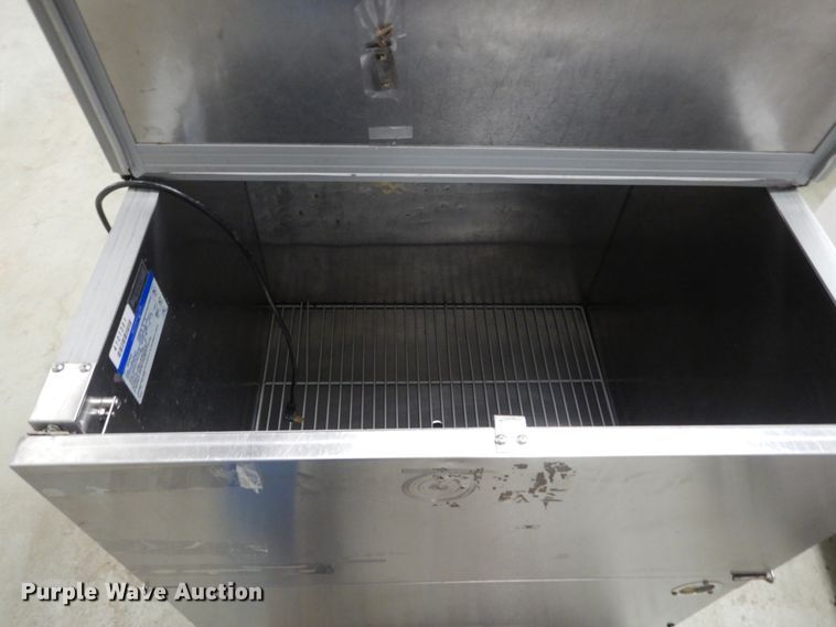 image for item EC9214 Beverage-Air cooler