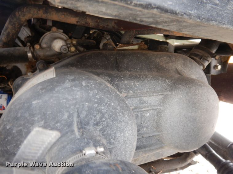 image for item ER9867 2005 Kawasaki Mule 3010 utility vehicle