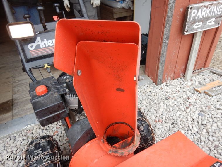 image for item ER9868 Arians ST1032 snow blower