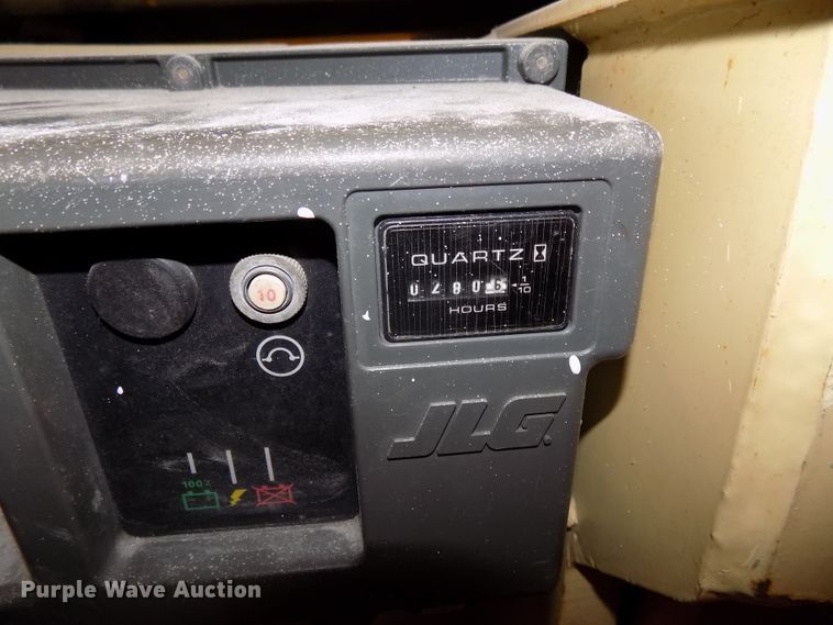 image for item ER9886 2006 JLG 2030ES scissor lift