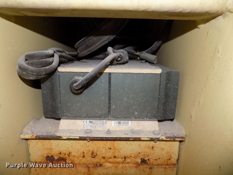 image for item ER9886 2006 JLG 2030ES scissor lift