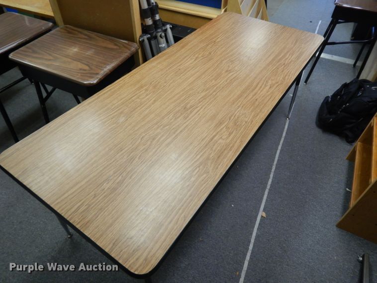 image for item ER9888 Approximately 4 tables