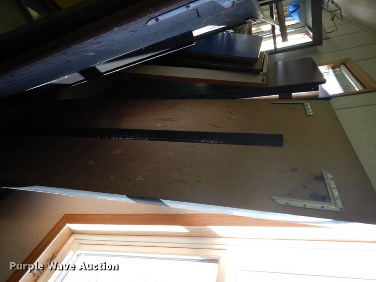 image for item ER9888 Approximately 4 tables