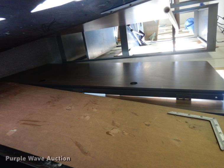 image for item ER9888 Approximately 4 tables