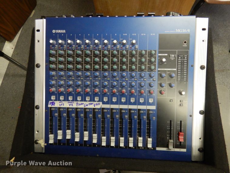 image for item ER9892 Peavey sound equipment
