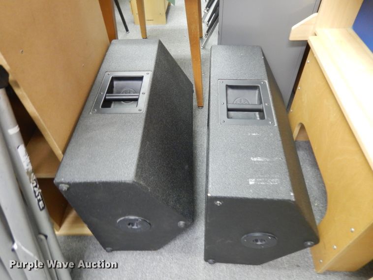 image for item ER9892 Peavey sound equipment