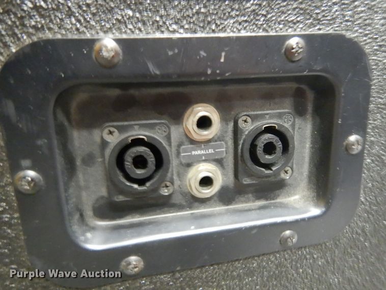 image for item ER9892 Peavey sound equipment