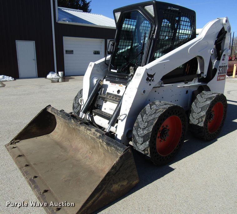 image for item FD9348 2008 Bobcat S300 skid steer