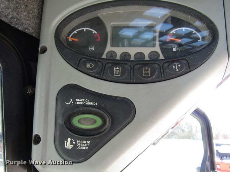 image for item FD9348 2008 Bobcat S300 skid steer