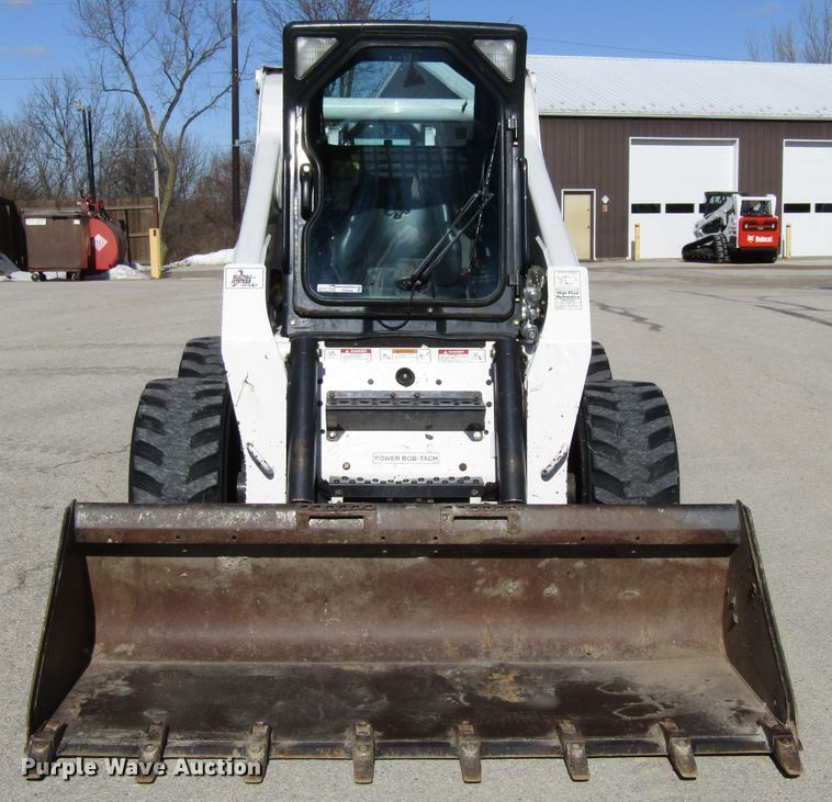 image for item FD9349 2008 Bobcat S300 skid steer