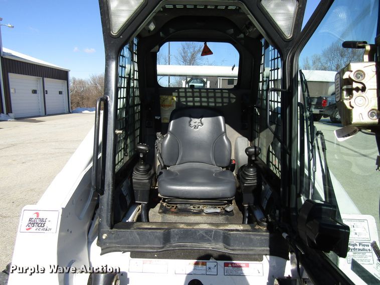 image for item FD9349 2008 Bobcat S300 skid steer