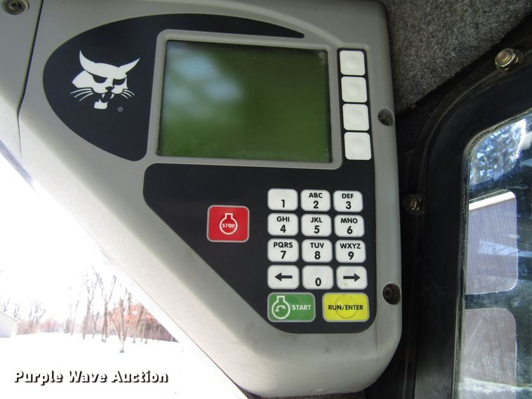 image for item FD9349 2008 Bobcat S300 skid steer