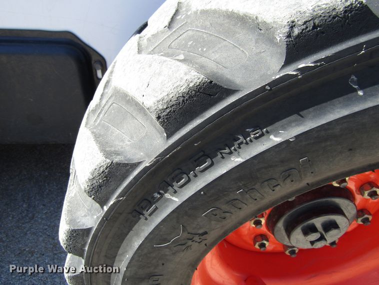 image for item FD9349 2008 Bobcat S300 skid steer