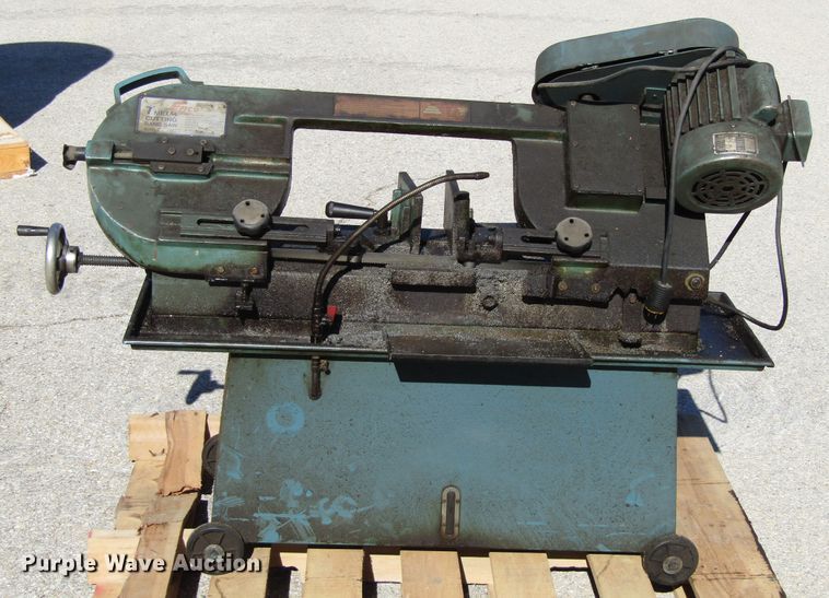 1986 Enco 1373165 band saw in Davenport, IA Item FD9359 sold