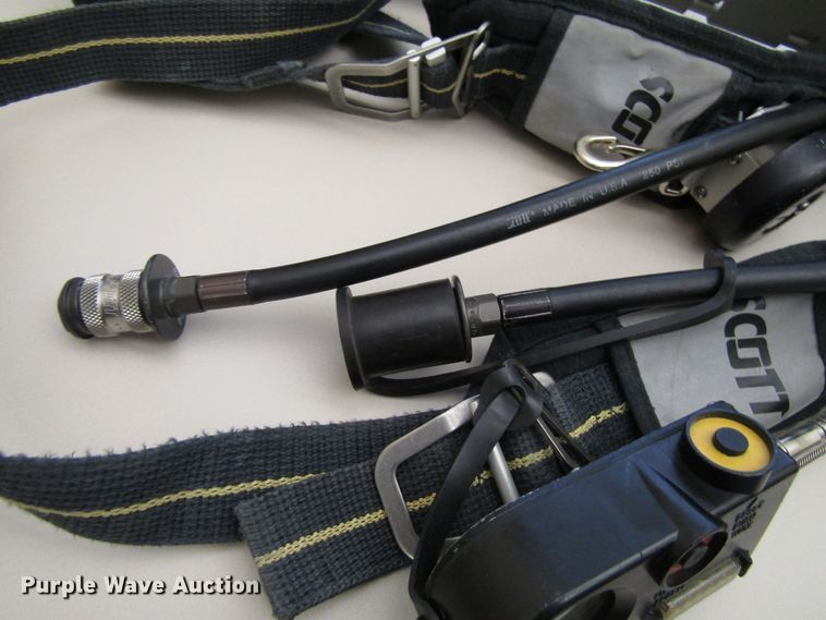 image for item FD9361 (8) Scott air backpacks