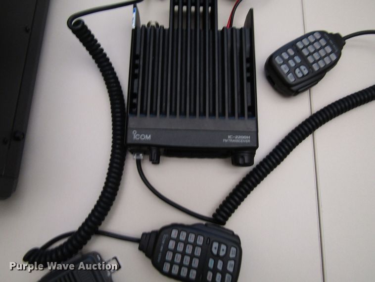 image for item FD9364 (3) iCom Amateur radio