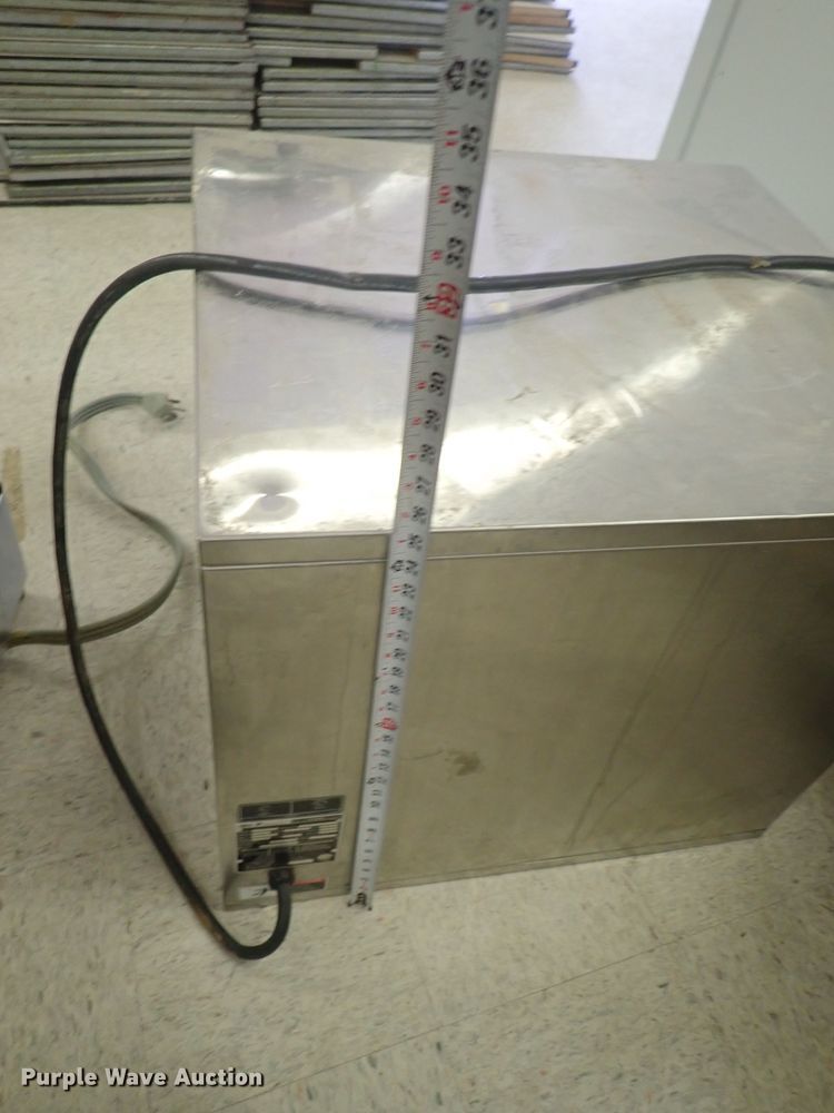 image for item FF9363 Restaurant equipment