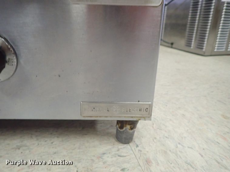 image for item FF9363 Restaurant equipment