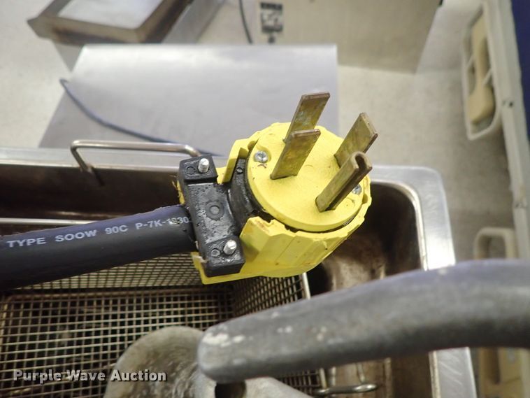 image for item FF9363 Restaurant equipment