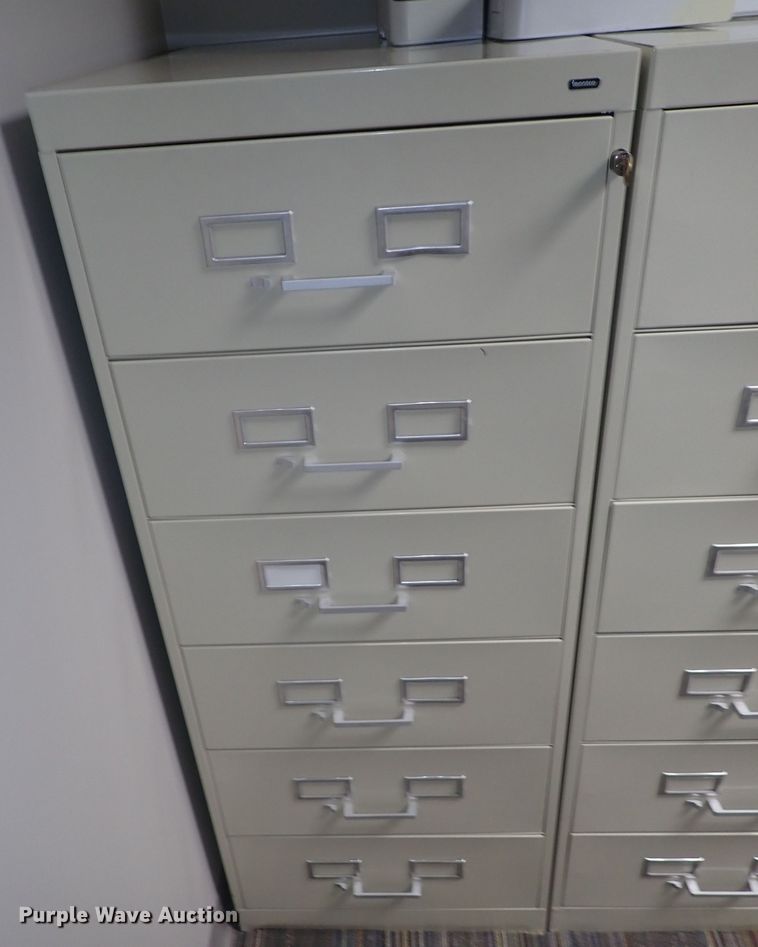 image for item FF9462 (2) Tennsco file cabinets
