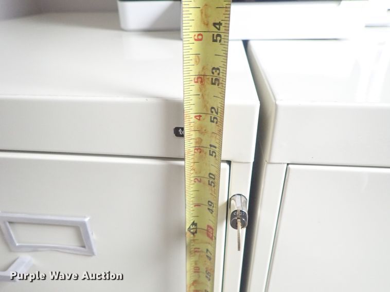 image for item FF9462 (2) Tennsco file cabinets