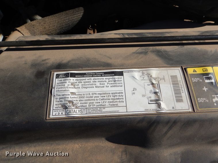 image for item FG9966 2002 Ford F150 XL pickup truck