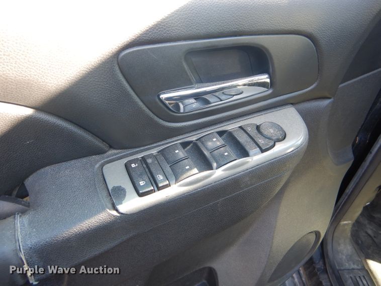 image for item FG9982 2012 Chevrolet Tahoe Police SUV