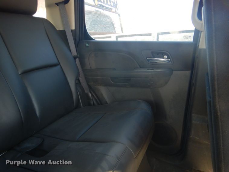 image for item FG9982 2012 Chevrolet Tahoe Police SUV