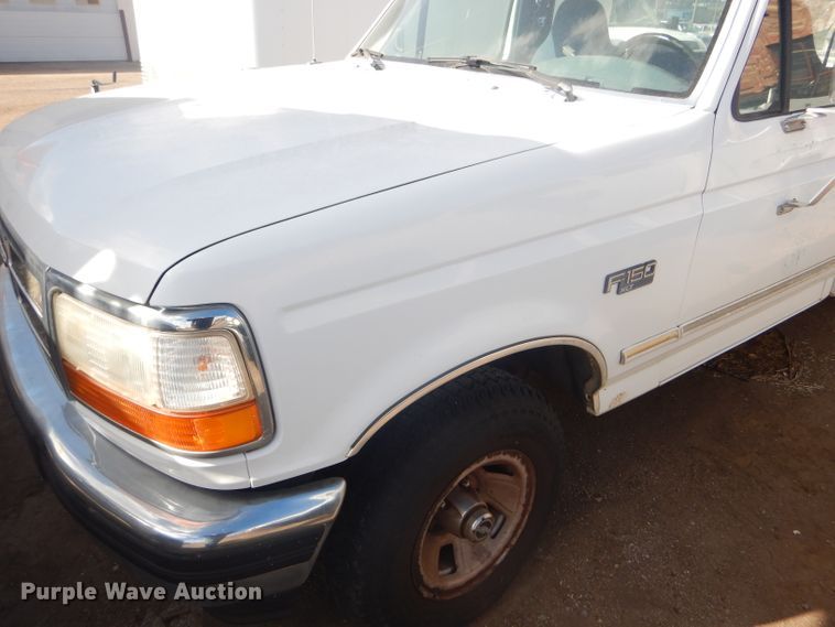 image for item FG9985 1996 Ford F150 XLT pickup truck