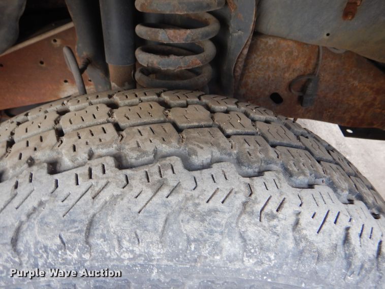 image for item FG9985 1996 Ford F150 XLT pickup truck