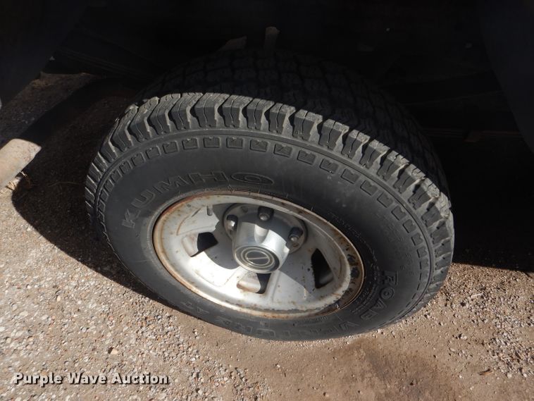 image for item FG9985 1996 Ford F150 XLT pickup truck